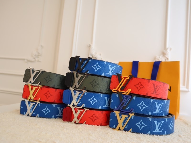 LOUIS VUITTON Belts